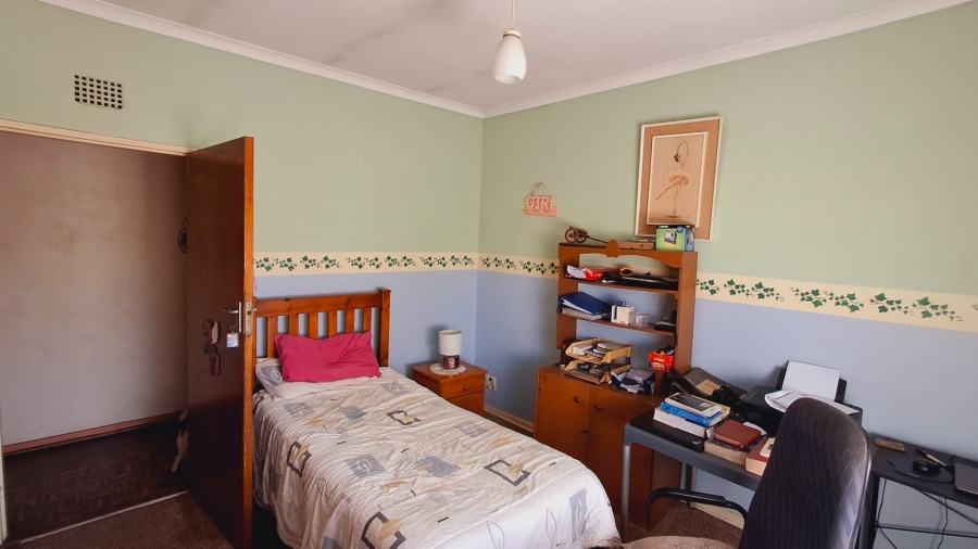 4 Bedroom Property for Sale in Roodia Free State